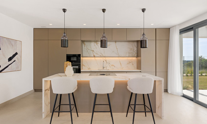 Obra nueva - Villa -
Estepona
