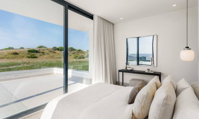 Obra nueva - Villa -
Estepona