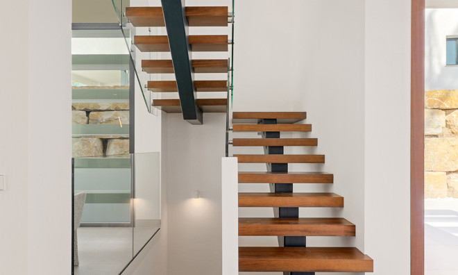 Obra nueva - Villa -
Estepona