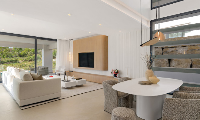 Obra nueva - Villa -
Estepona