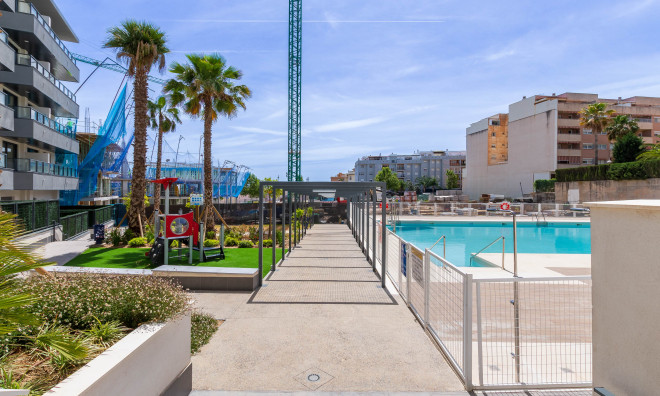 Nouvelle construction - Appartement -
Las Lagunas de Mijas