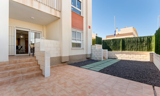 Новое здание - Квартира / квартира -
Orihuela Costa