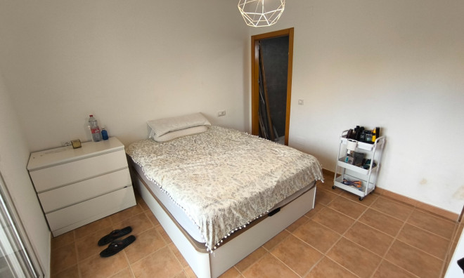 Resale - Villa / Semi semi-detached -
Murcia