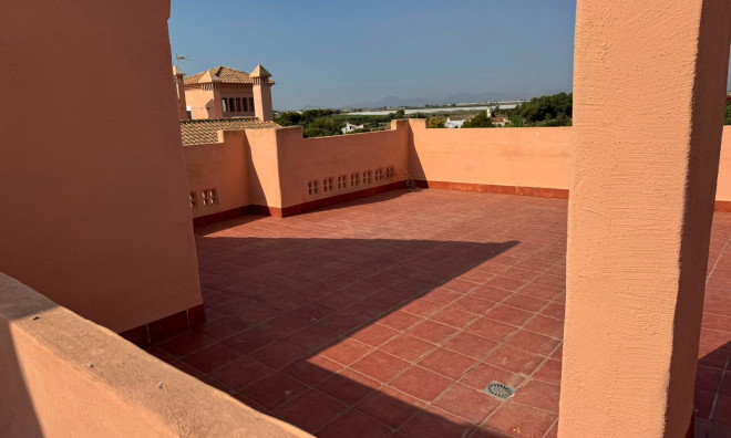 Herverkoop - Penthouse -
Los Alcázares - Serena Golf