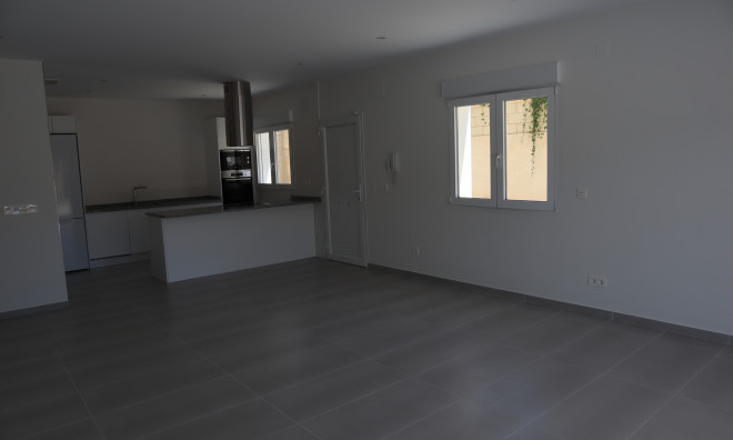 New Build - Villa / Semi semi-detached -
La Romana