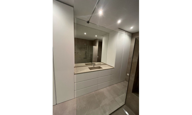 New Build - Villa / Semi semi-detached -
La Romana