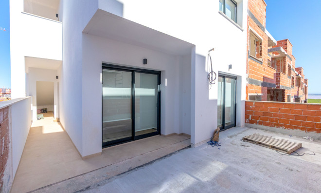 Nybyggnation - Bungalow -
Torrevieja
