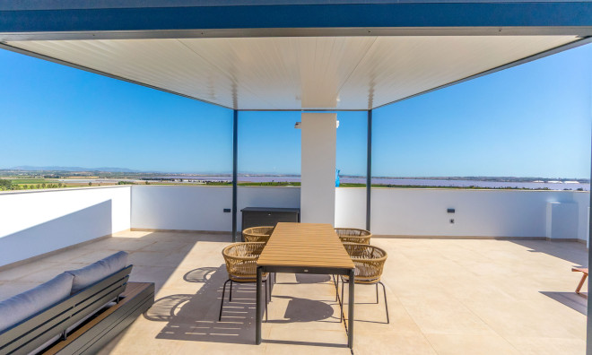 Nybyggnation - Bungalow -
Torrevieja