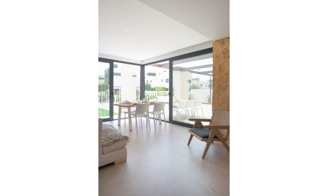 Obra nueva - Villa -
Dehesa de Campoamor