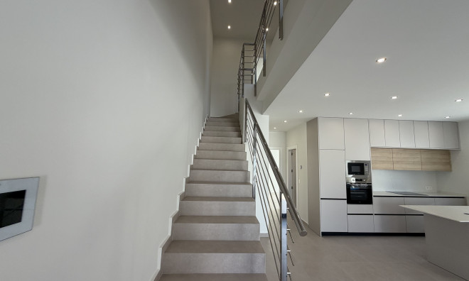 Obra nueva - Adosado -
Heredades