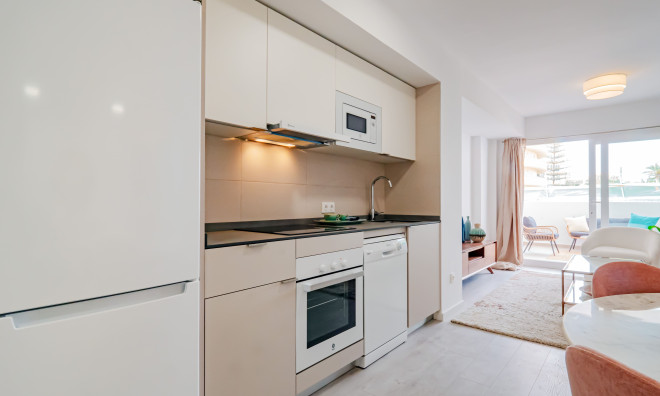 Новое здание - apartment -
Fuengirola