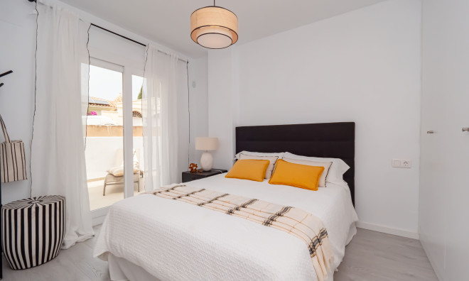 Новое здание - apartment -
Fuengirola