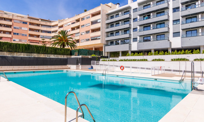 Новое здание - apartment -
Las Lagunas de Mijas