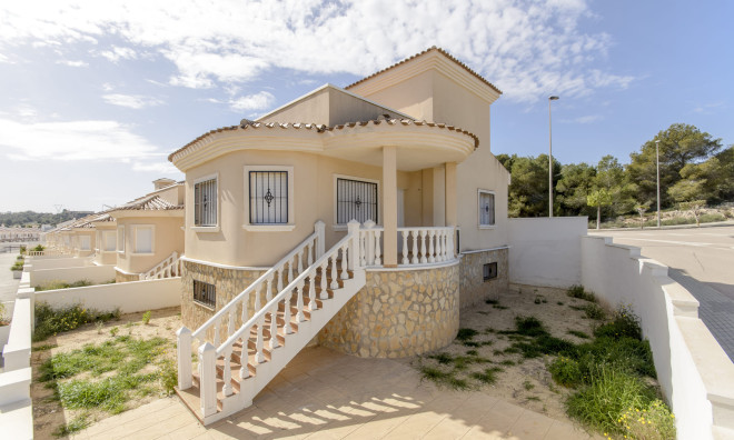 Новое здание - terraced -
San Miguel de Salinas