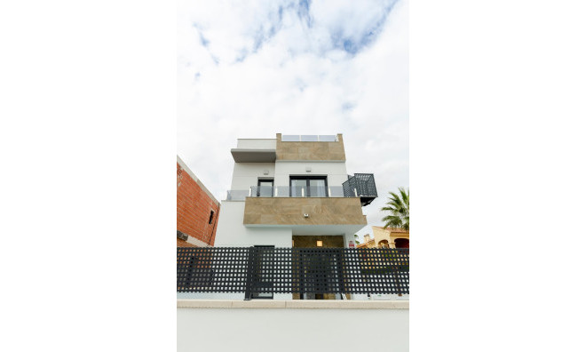 Новое здание - Villa -
Torrevieja - La Siesta - El Salado -  Torreta