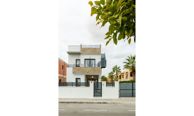 Новое здание - Villa -
Torrevieja - La Siesta - El Salado -  Torreta