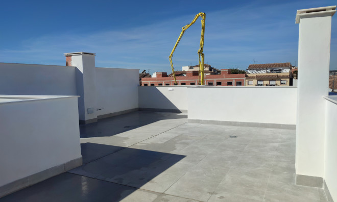 Новое здание - Бунгало -
Pilar de la Horadada