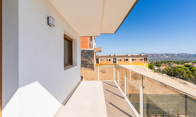 Obra nueva - Villa / Semi pareado -
La Nucía