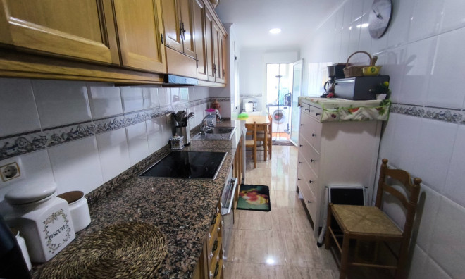 Revente - Appartement -
Los Montesinos