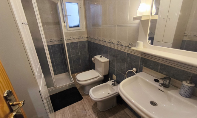 Revente - Appartement -
Los Montesinos