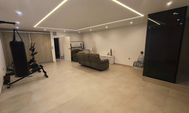 Segunda mano - Villa -
San Juan de Alicante